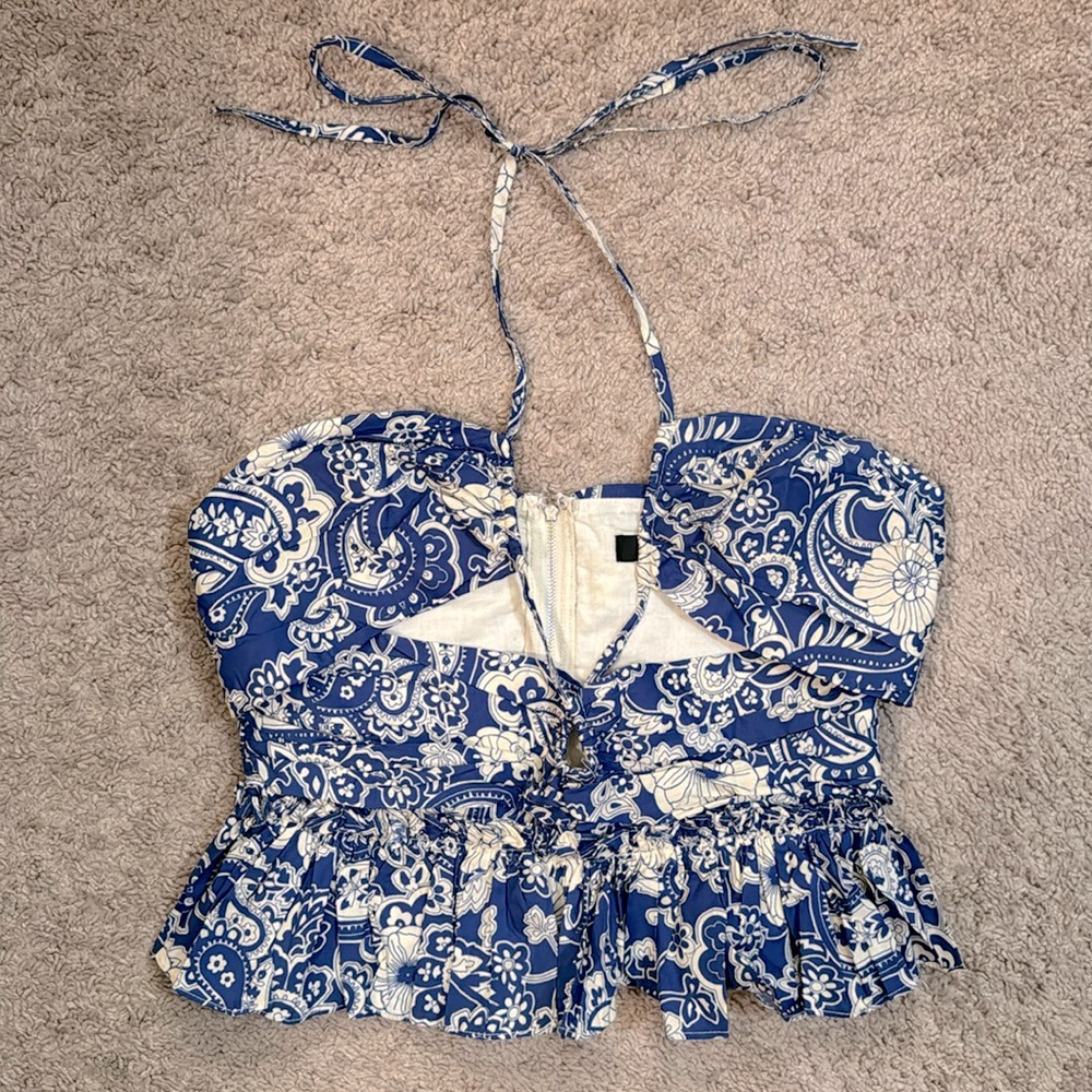 Lulus tie strap halter top